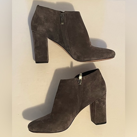 Via Spiga Silvie Block Heel Booties Anthracite Suede - Picture 12 of 14